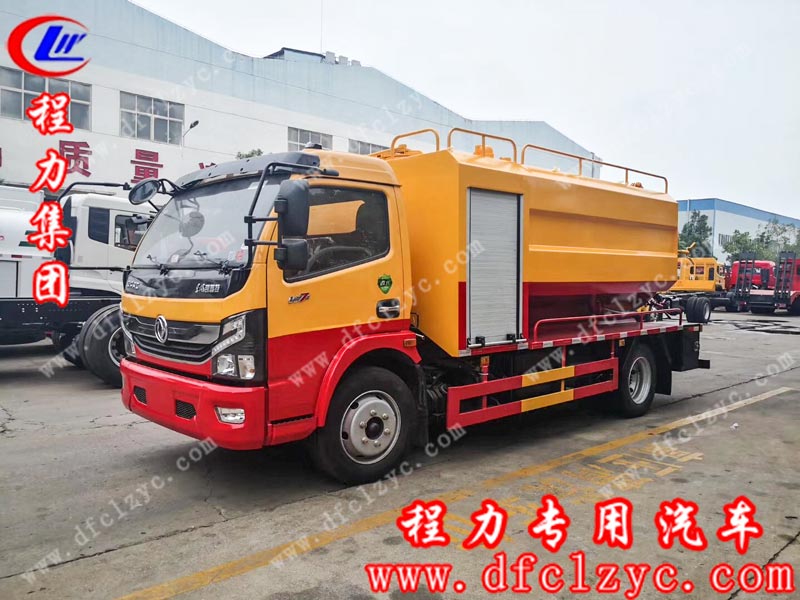 湖北程力生產的國六東風大多利卡清洗吸污車