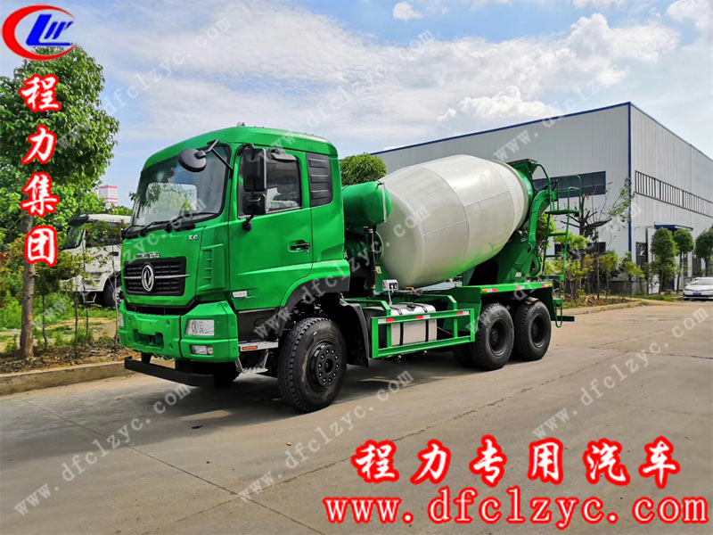 程力集團東風混凝土攪拌運輸車，滿滿重金屬的質(zhì)感